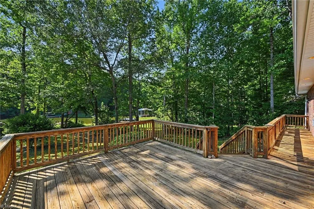 8271 Long Island Road Catawba, NC 28609