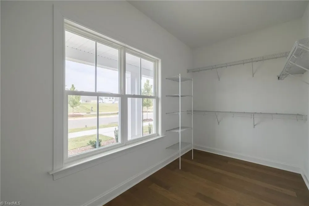 1640 Cross Village Avenue Kernersville, NC 27284