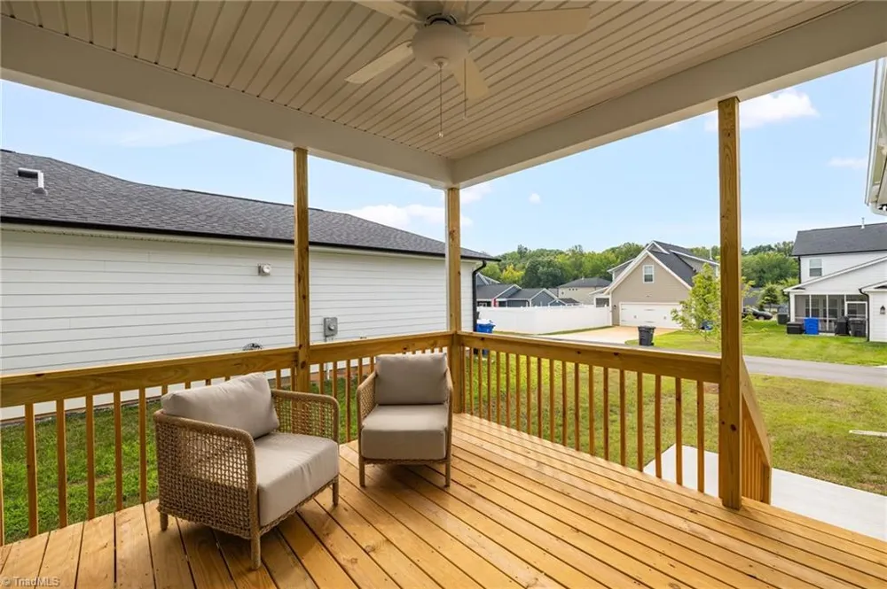 1640 Cross Village Avenue Kernersville, NC 27284