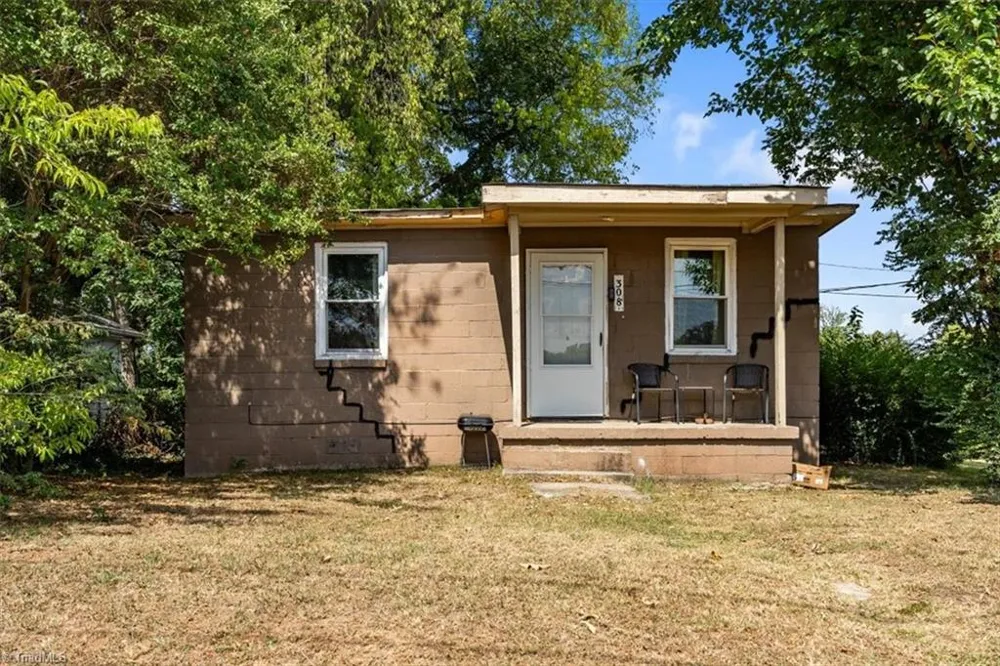 308 Holderby Street Reidsville, NC 27320