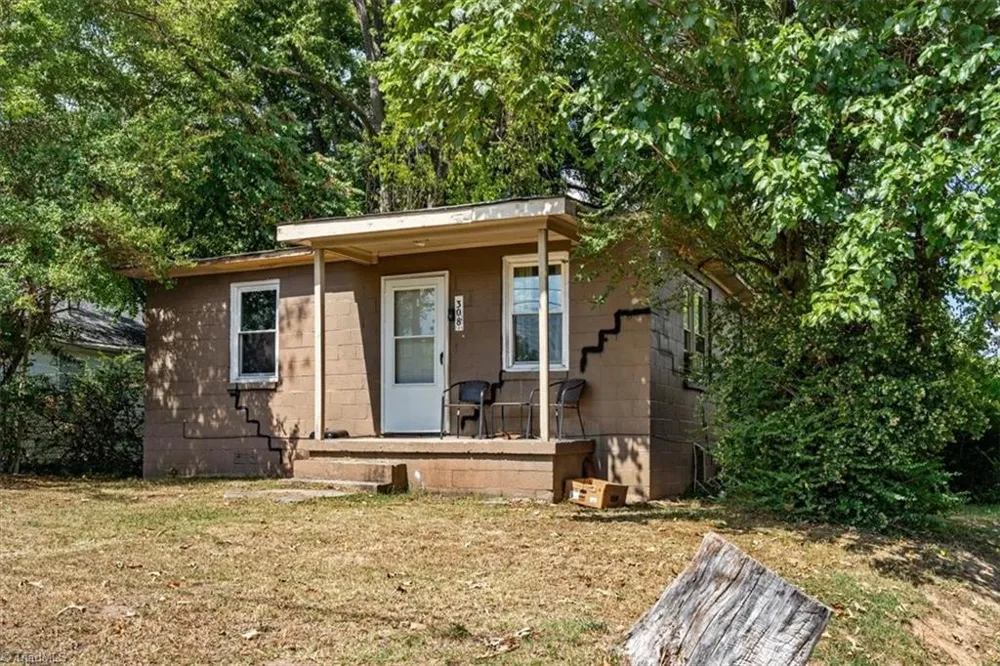 308 Holderby Street Reidsville, NC 27320