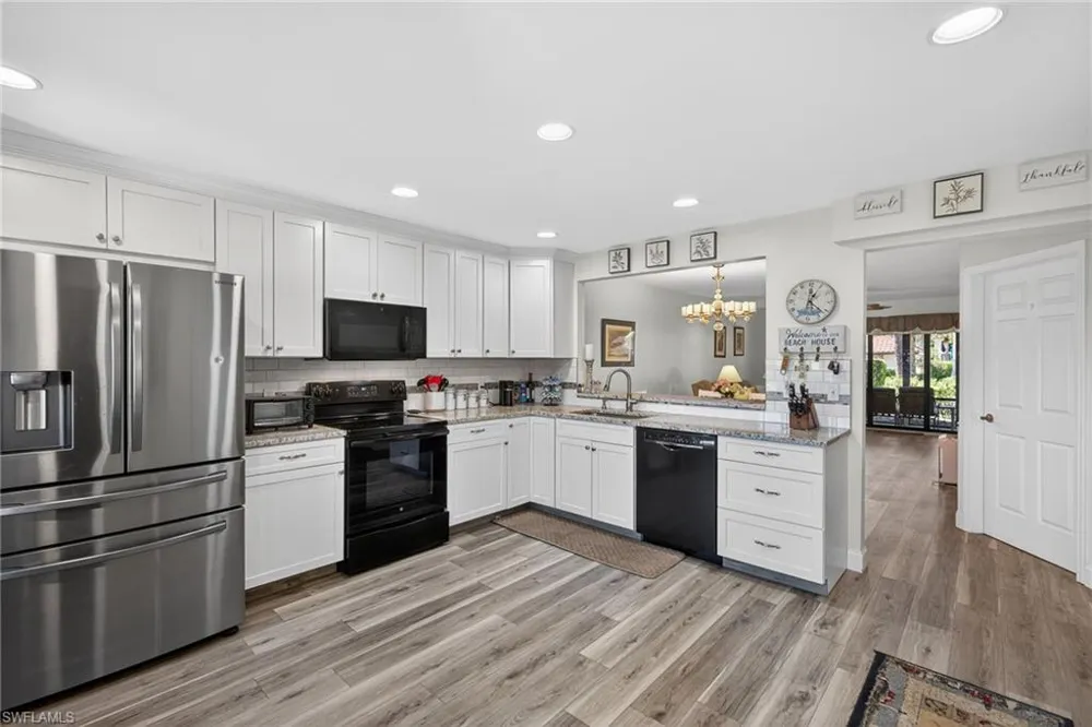 4973 Pepper Circle #F105 Naples, FL 34113