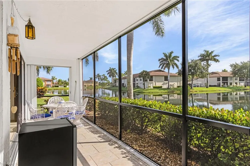 332 Charlemagne Boulevard #H101 Naples, FL 34112