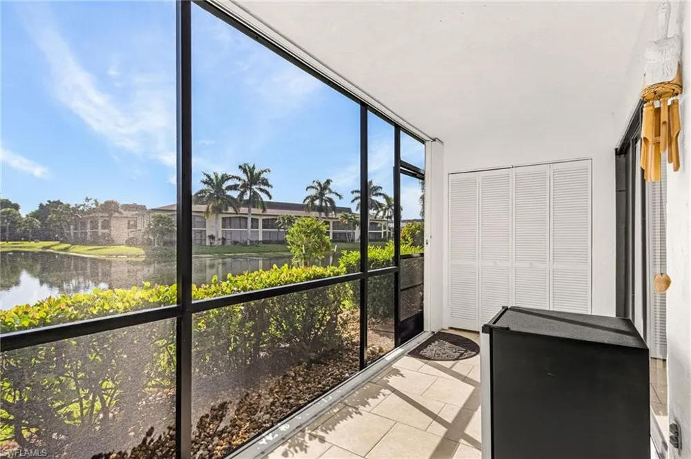 332 Charlemagne Boulevard #H101 Naples, FL 34112