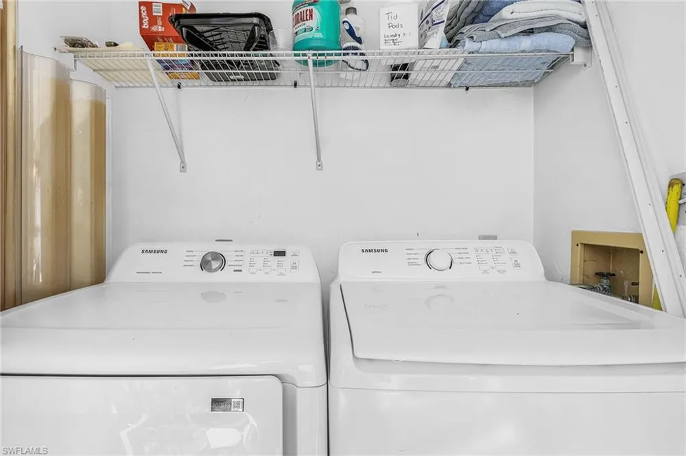 332 Charlemagne Boulevard #H101 Naples, FL 34112