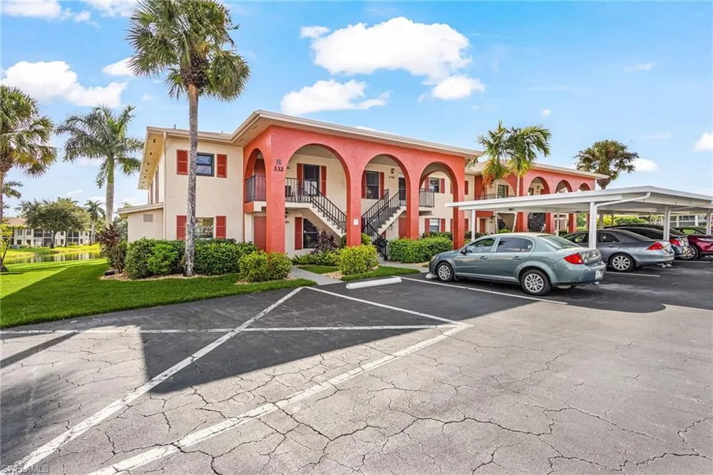 332 Charlemagne Boulevard #H101 Naples, FL 34112