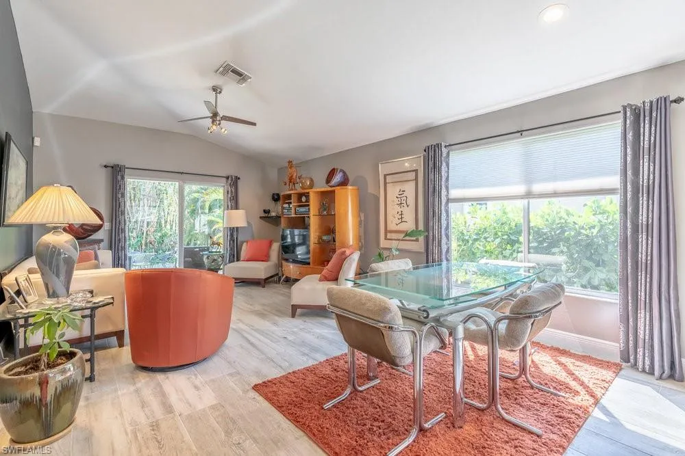 2524 Lee Street Naples, FL 34112
