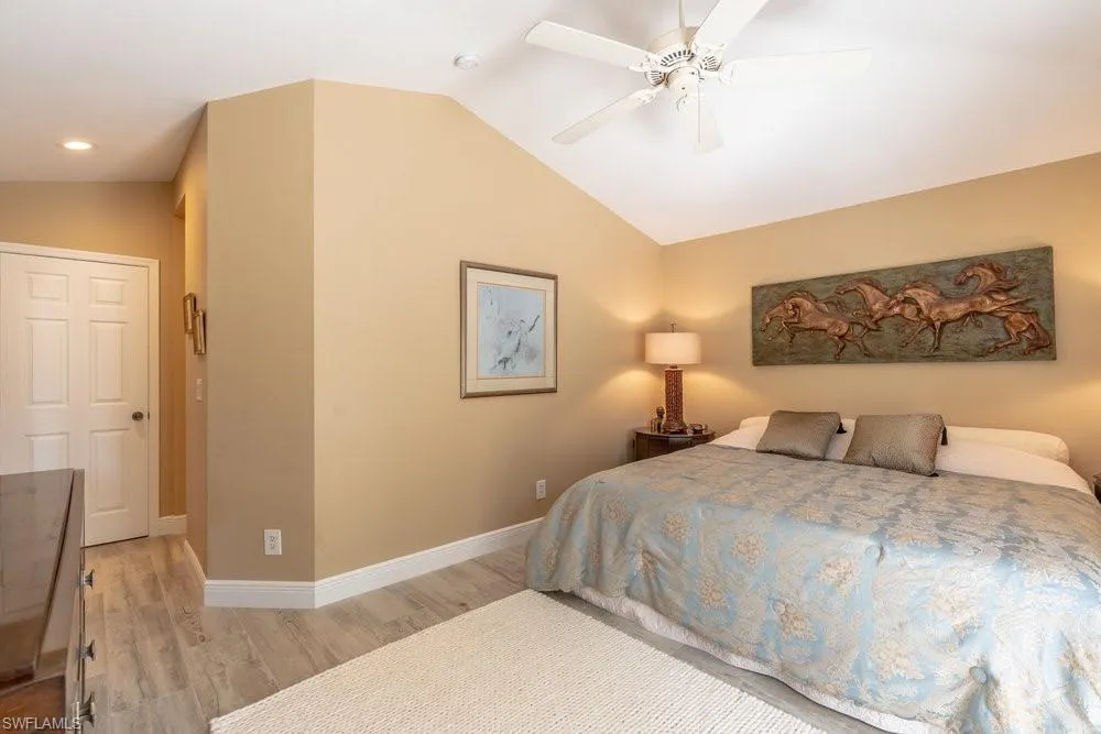 2524 Lee Street Naples, FL 34112