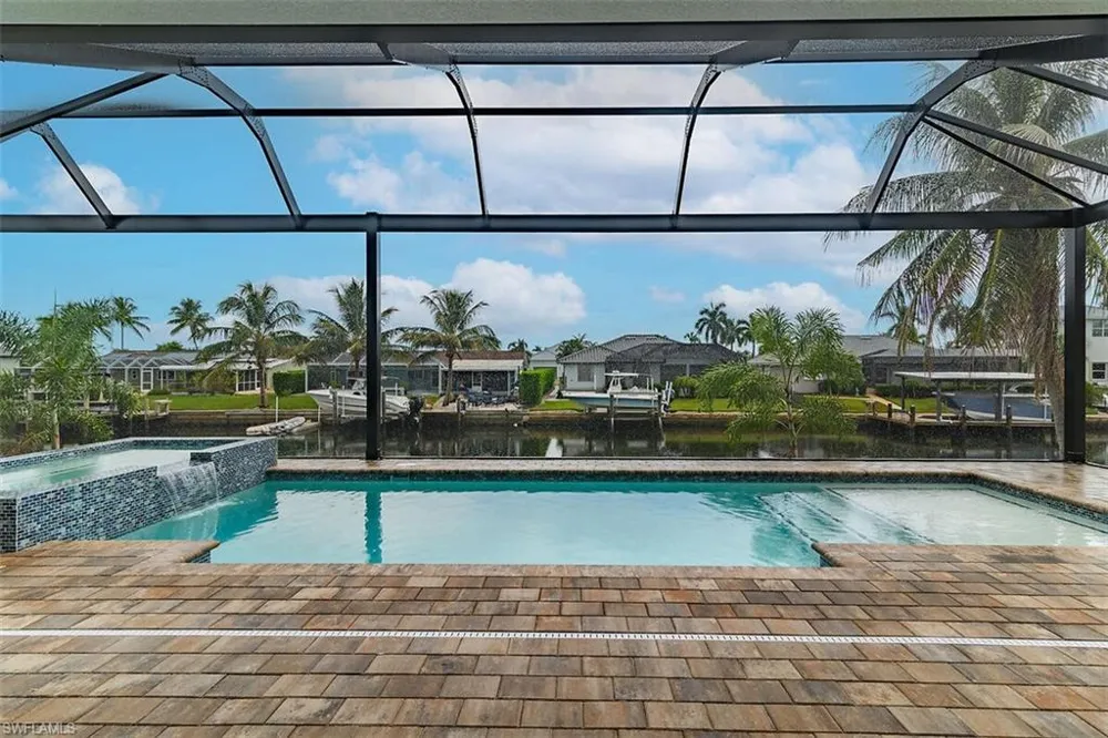 1528 Kingston Court Marco Island, FL 34145