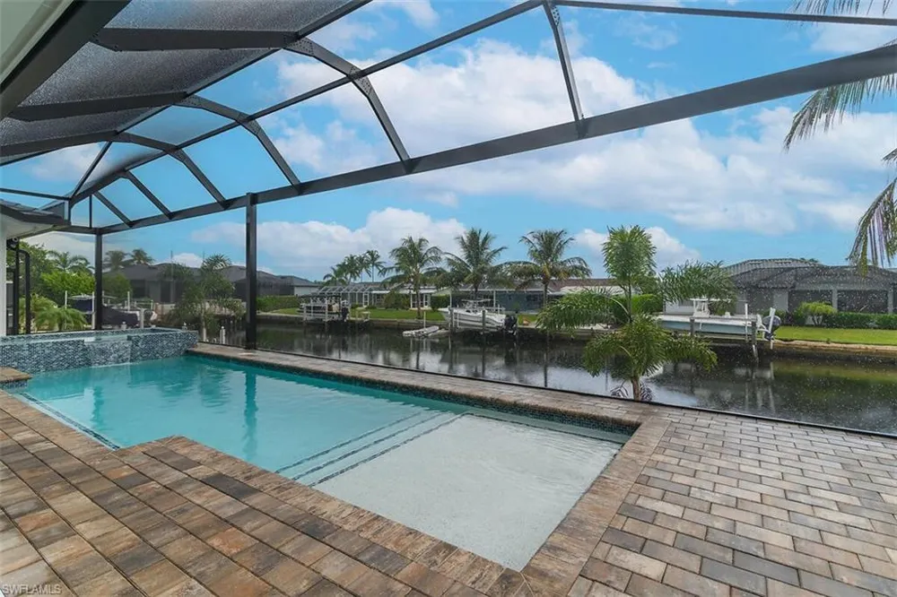 1528 Kingston Court Marco Island, FL 34145