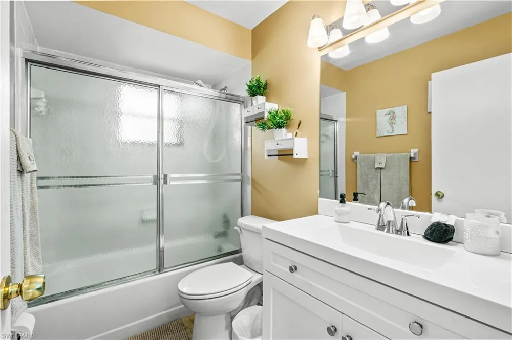 2110 SW Santa Barbara Place Cape Coral, FL 33991