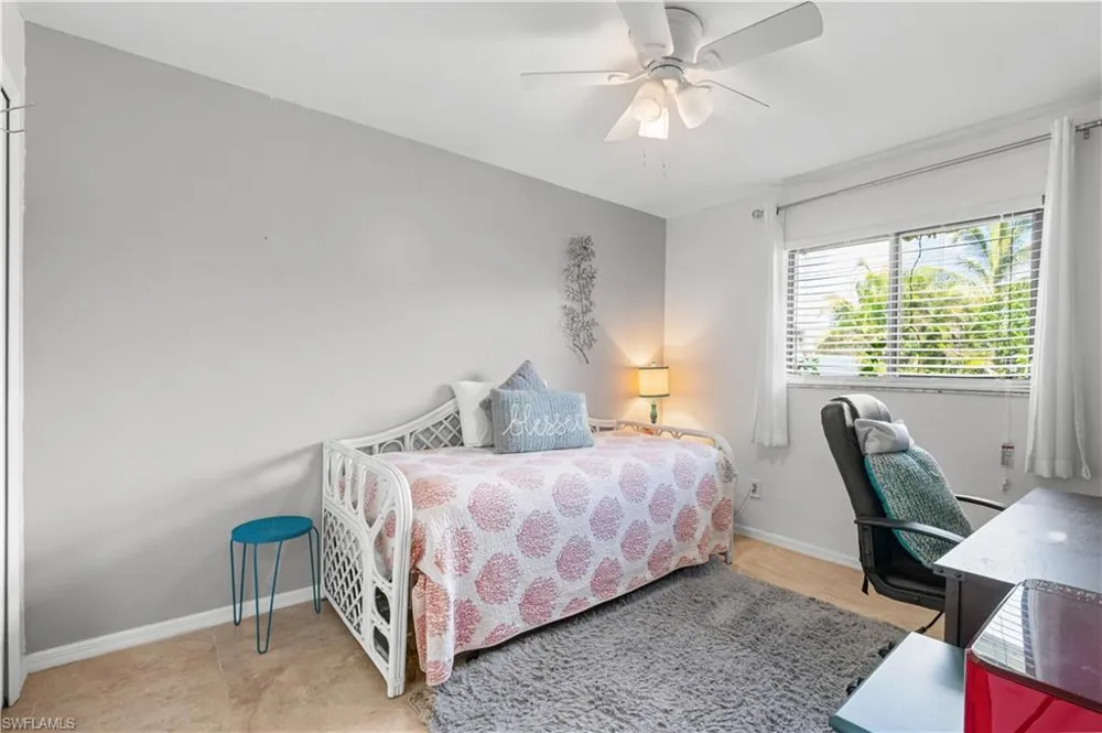 2110 SW Santa Barbara Place Cape Coral, FL 33991