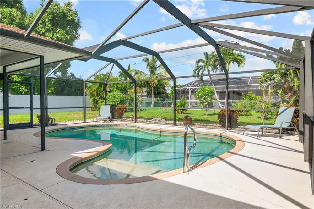 2110 SW Santa Barbara Place Cape Coral, FL 33991