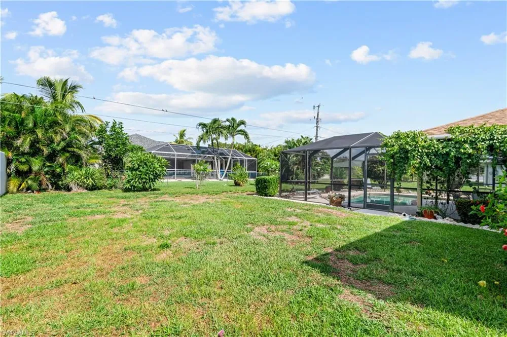 2110 SW Santa Barbara Place Cape Coral, FL 33991