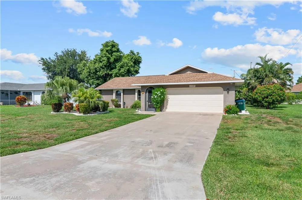 2110 SW Santa Barbara Place Cape Coral, FL 33991