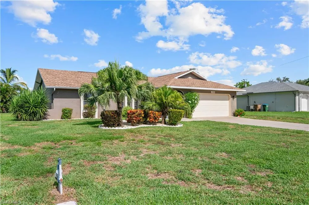 2110 SW Santa Barbara Place Cape Coral, FL 33991