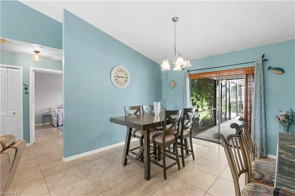 2110 SW Santa Barbara Place Cape Coral, FL 33991