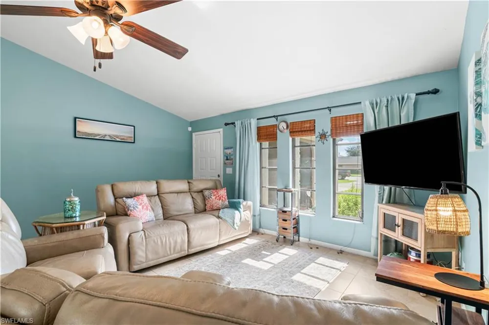 2110 SW Santa Barbara Place Cape Coral, FL 33991