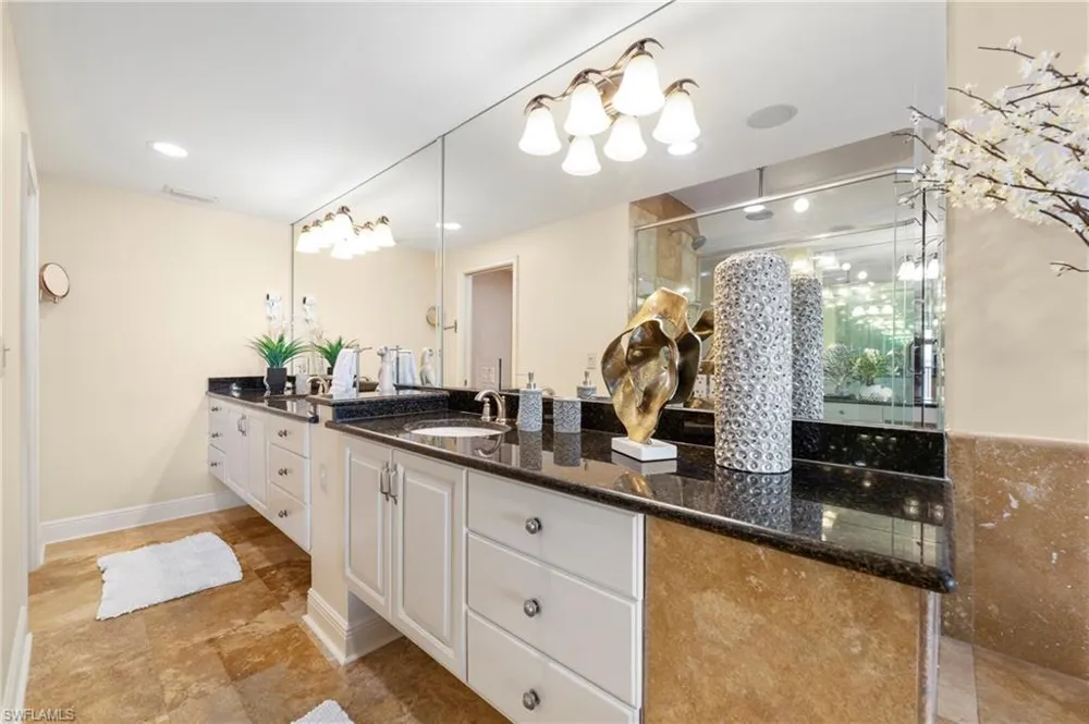 1920 Virginia Avenue #902 Fort Myers, FL 33901