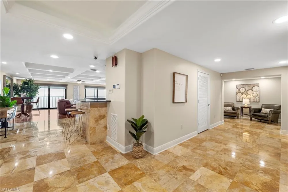 1920 Virginia Avenue #902 Fort Myers, FL 33901