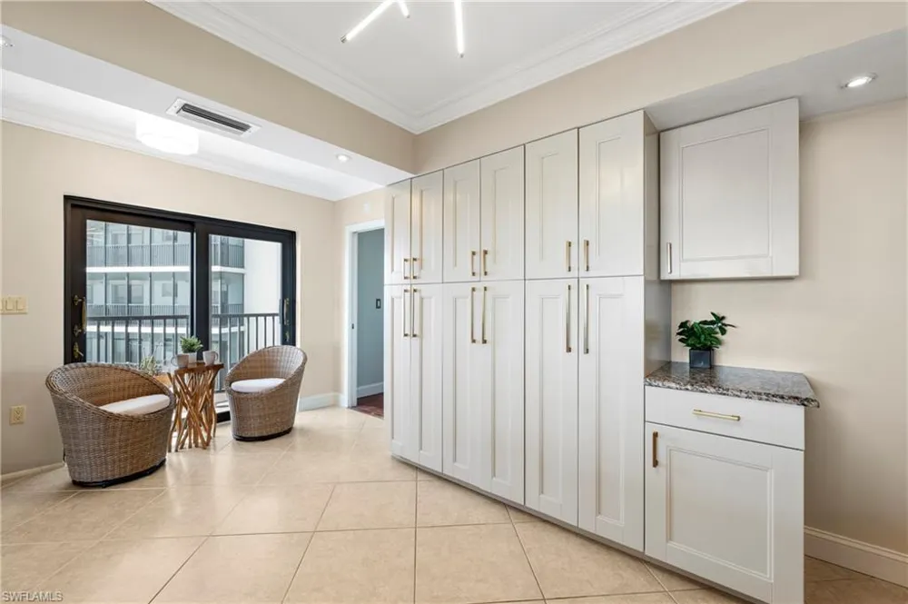 1920 Virginia Avenue #902 Fort Myers, FL 33901