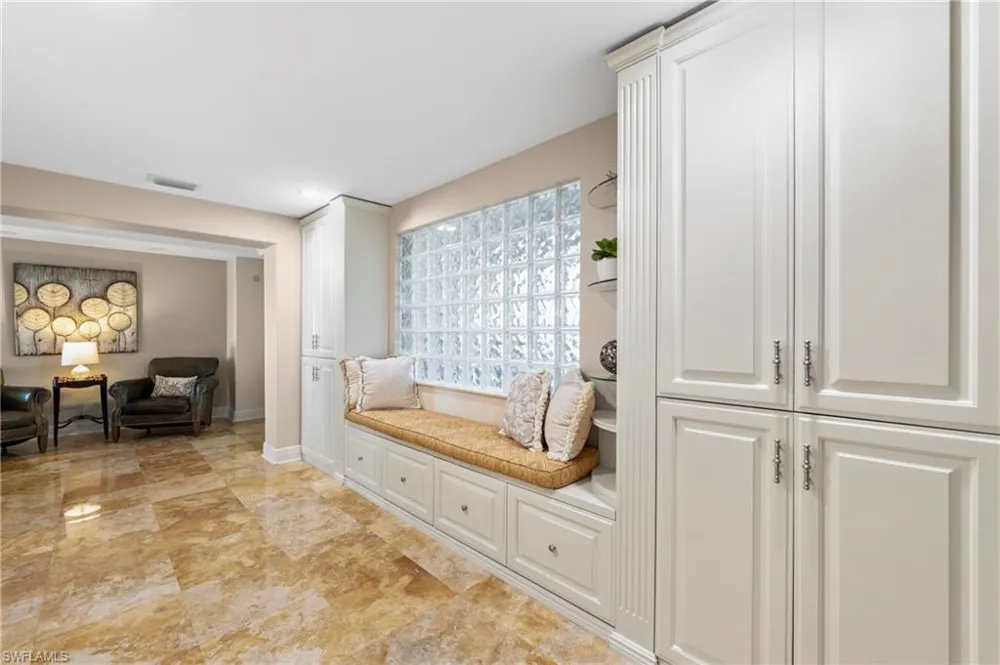 1920 Virginia Avenue #902 Fort Myers, FL 33901