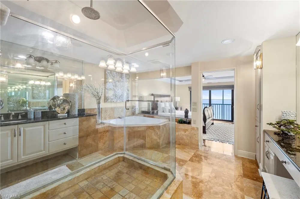 1920 Virginia Avenue #902 Fort Myers, FL 33901