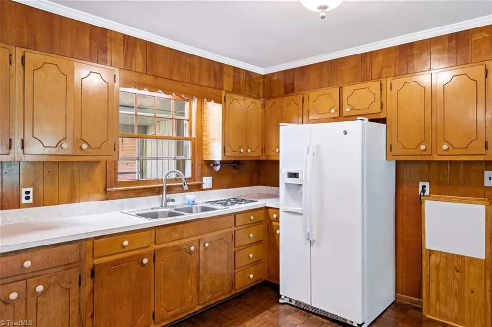 403 E McPherson Drive Mebane, NC 27302