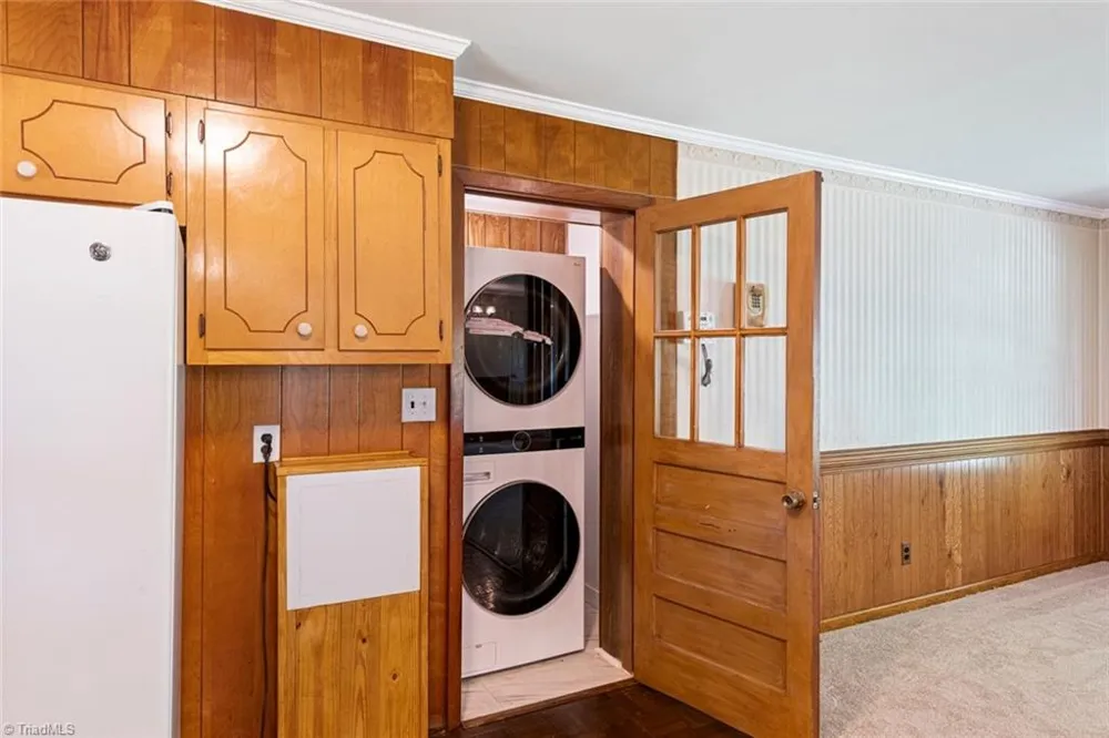 403 E McPherson Drive Mebane, NC 27302