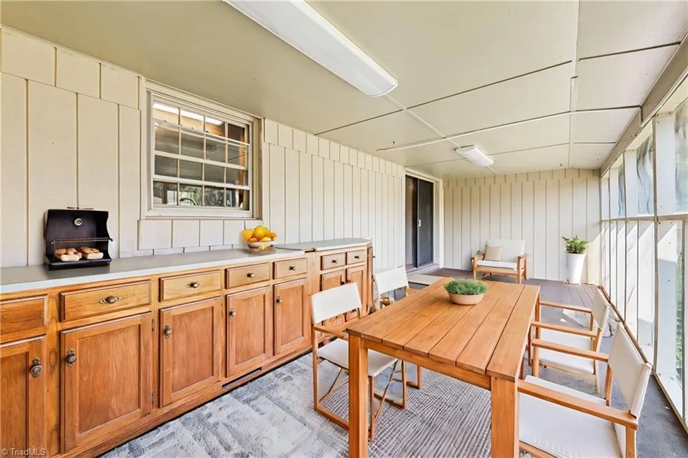 403 E McPherson Drive Mebane, NC 27302