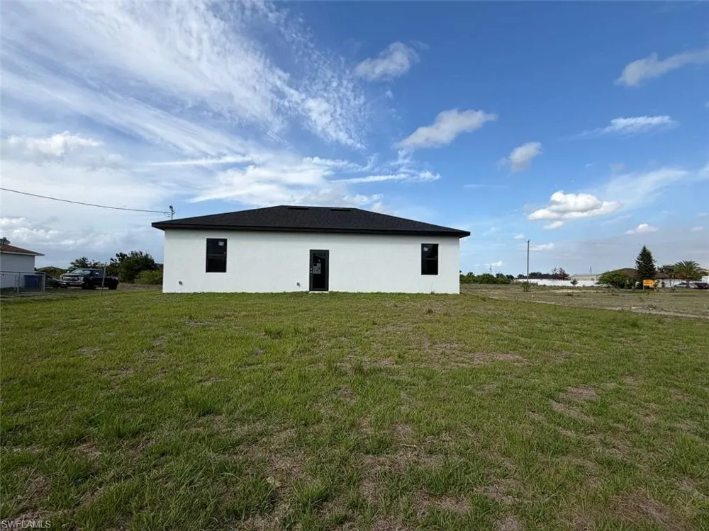 3931 Sunset Road Lehigh Acres, FL 33971