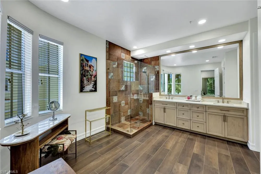 2609 Estrella Court #1902 Naples, FL 34109