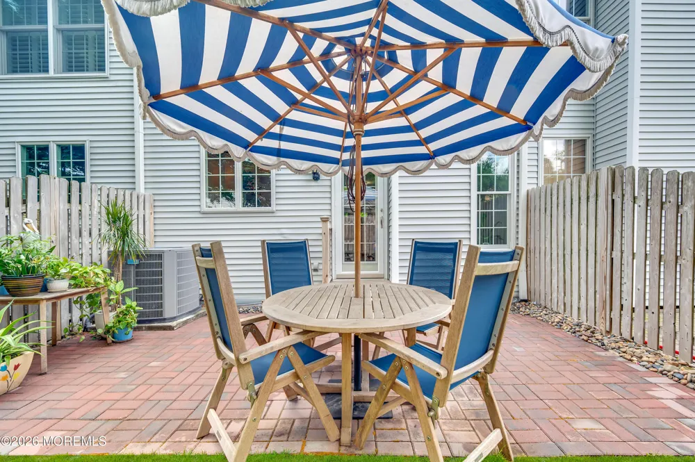 7 Waterford Way Spring Lake Heights, NJ 07762
