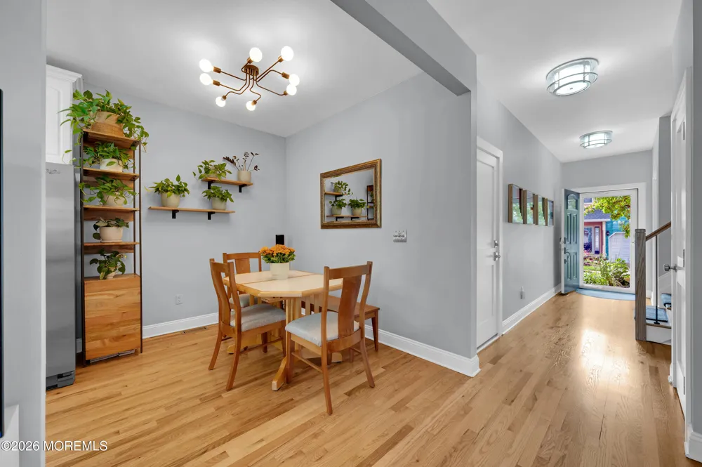 7 Waterford Way Spring Lake Heights, NJ 07762