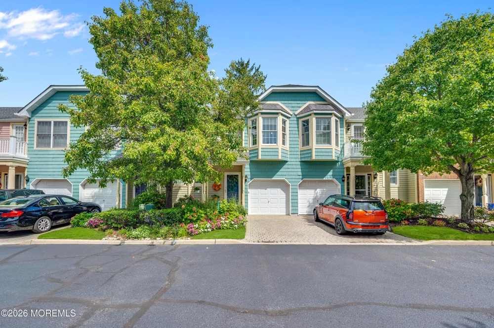 7 Waterford Way Spring Lake Heights, NJ 07762