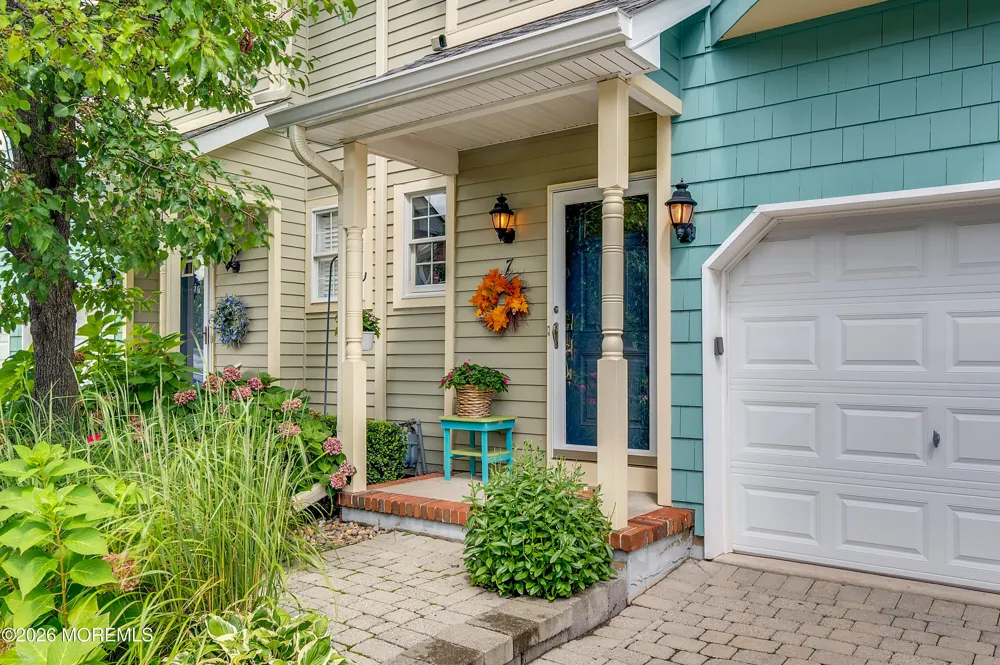7 Waterford Way Spring Lake Heights, NJ 07762