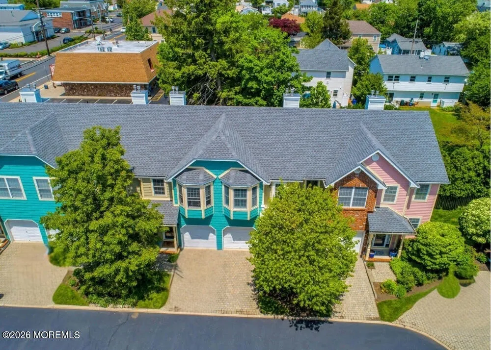 7 Waterford Way Spring Lake Heights, NJ 07762
