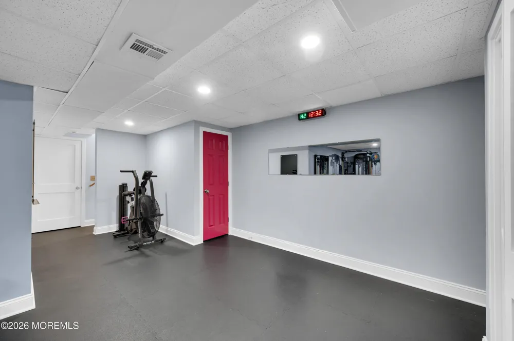 7 Waterford Way Spring Lake Heights, NJ 07762
