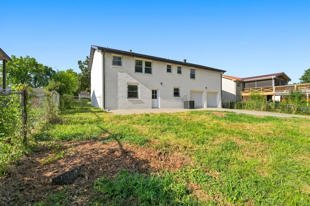 725 Roman Dr Nashville, TN 37207