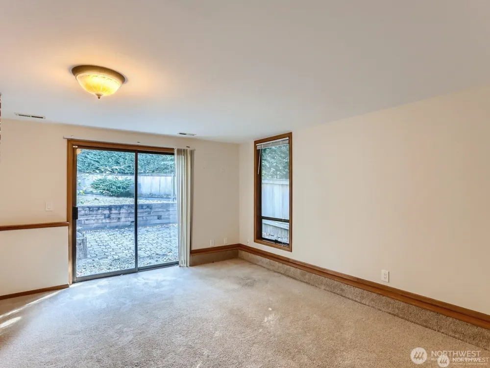 3810 110th Avenue NE Bellevue, WA 98004