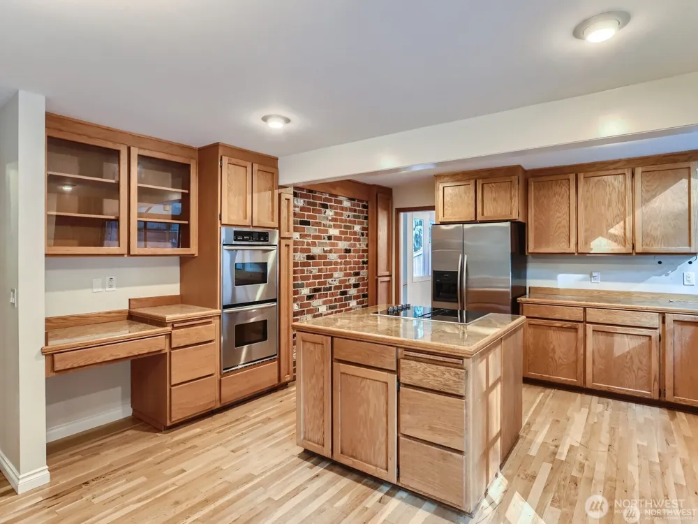 3810 110th Avenue NE Bellevue, WA 98004