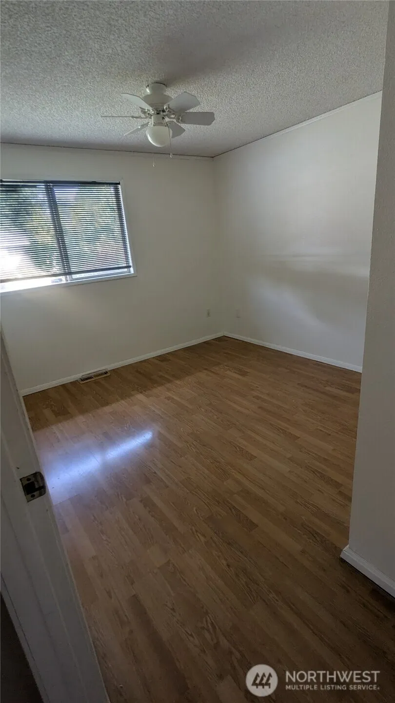 17104 24th Avenue SE Bothell, WA 98012