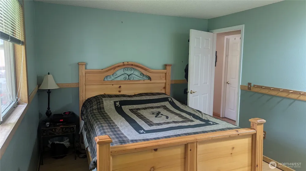 17104 24th Avenue SE Bothell, WA 98012