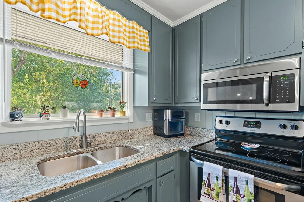 101 Newport Dr Old Hickory, TN 37138
