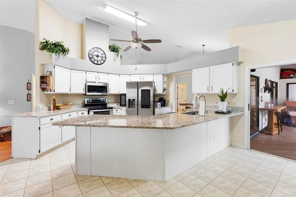 12512 TILLINGHAM COURT Orlando, FL 32837