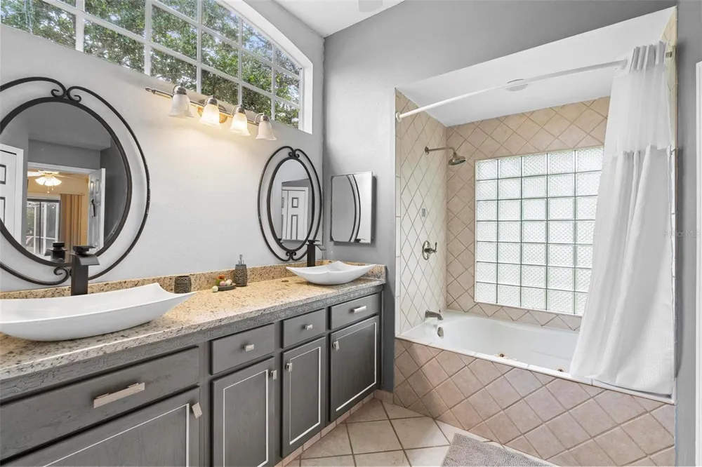 12512 TILLINGHAM COURT Orlando, FL 32837