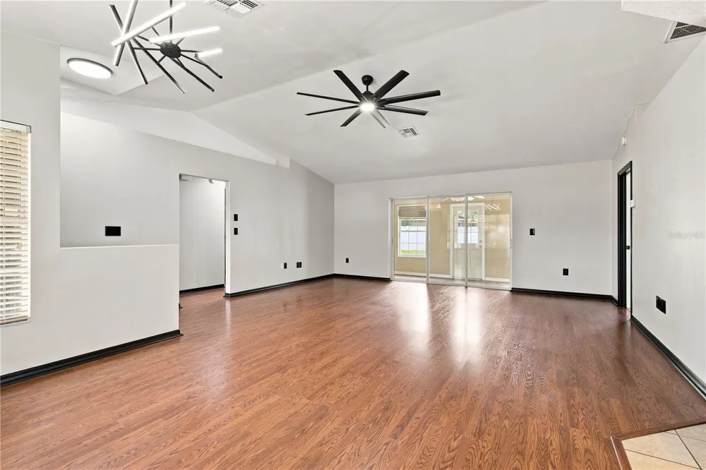 3652 DOTHAN AVENUE Spring Hill, FL 34609