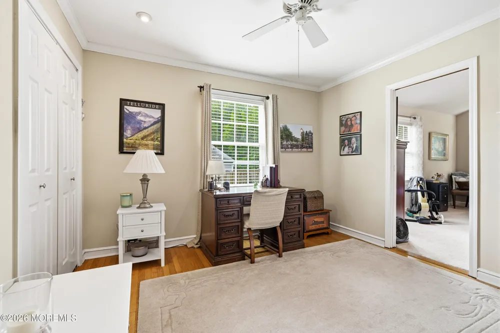 251 Hamiltonian Drive Middletown, NJ 07701