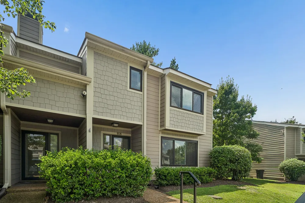 608 Barlin Drive Nashville, TN 37221