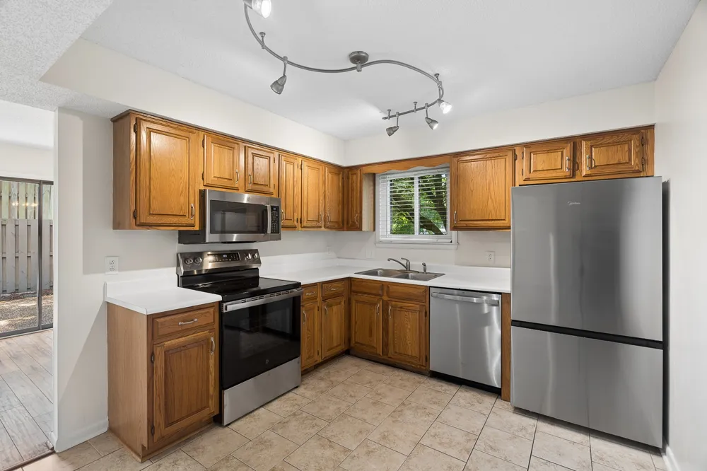 608 Barlin Drive Nashville, TN 37221